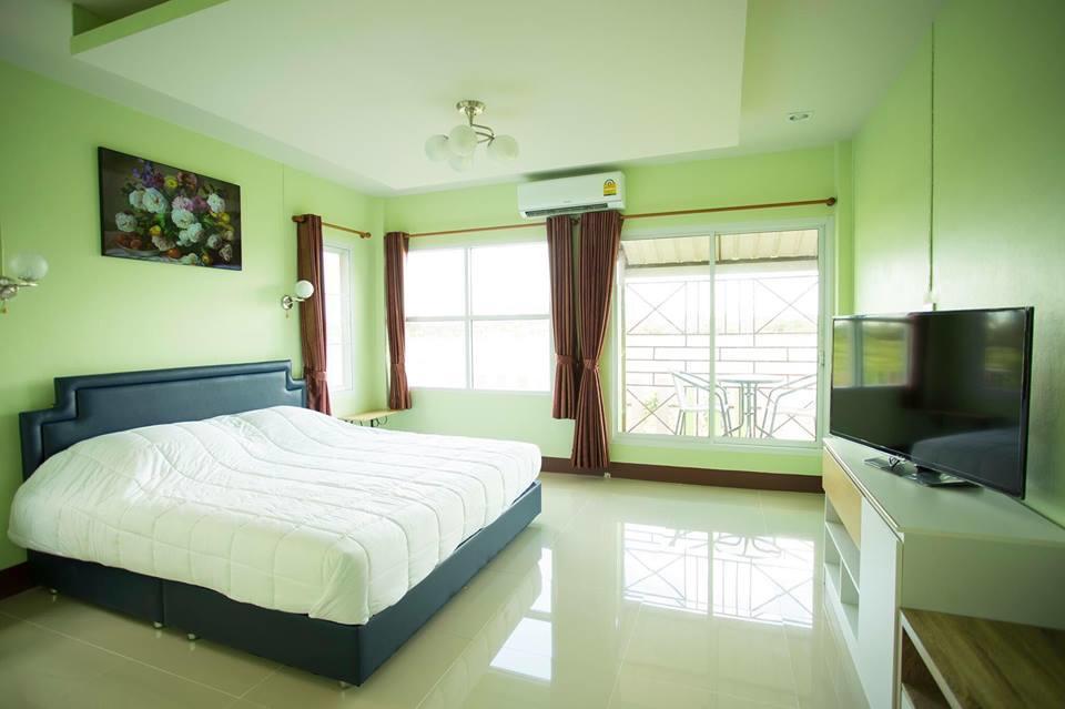 Baan Tor Mai Resort Suphan Buri Exterior foto